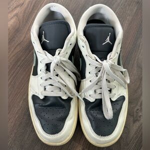 Nike Air Jordan 1 Low - Women’s